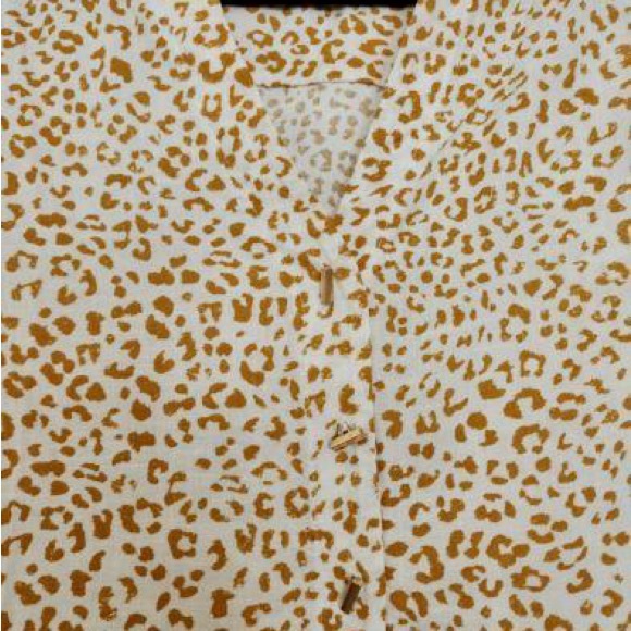 Cropped button down - Picture 3 of 3